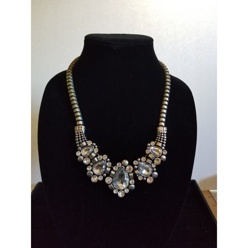 Women's Rhinestone Bib Necklace Princess Silver Tone Boutique Statement Piece